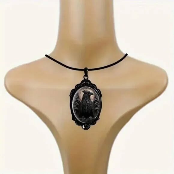 Black Goth RAVEN Pendant Necklace - Picture 2 of 3